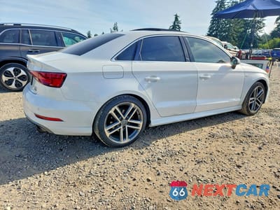Trzecie zdjęcie samochodu z tyłu: 2017 AUDI A3 PREMIUM PLUS VIN:WAUJ8GFFXH1079777 - miniatura