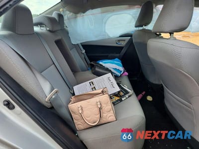 Zdjęcie 10 z 12 samochodu: 2016 TOYOTA COROLLA LE VIN:2T1BURHE1GC570266 - miniatura