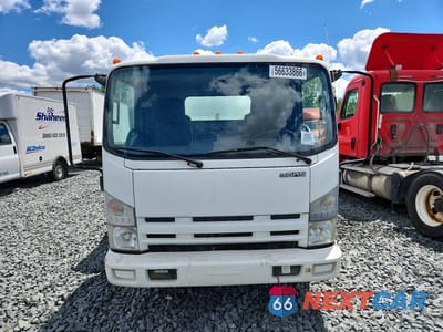 Piąte zdjęcie samochodu w środku: 2014 ISUZU NPR HD VIN:54DC4W1B0ES804441 - miniatura