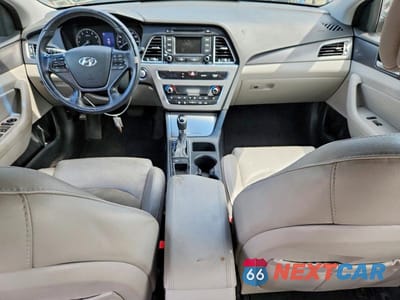 Zdjęcie 8 z 12 samochodu: 2015 HYUNDAI SONATA SPORT VIN:5NPE34AF2FH136195 - miniatura