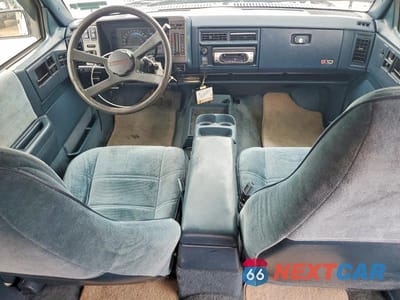 Zdjęcie 8 z 13 samochodu: 1993 CHEVROLET BLAZER S10 VIN:1GNCS13W1P2126760 - miniatura