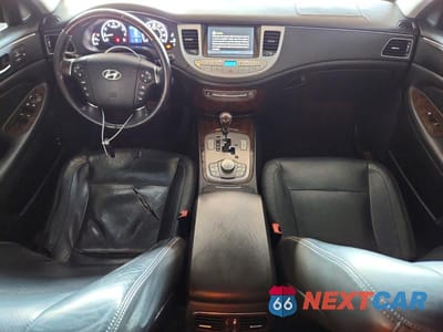Zdjęcie 8 z 12 samochodu: 2011 HYUNDAI GENESIS 4.6L VIN:KMHGC4DF2BU121423 - miniatura