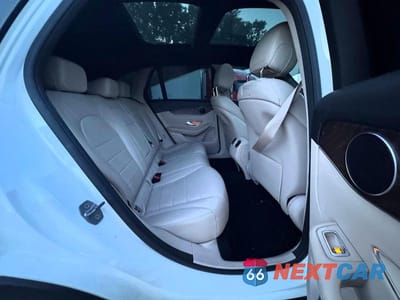 Zdjęcie 6 z 12 samochodu: 2018 MERCEDES-BENZ GLC 300 4MATIC VIN:WDC0G4KB9JF438882 - miniatura