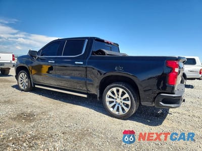 Drugie zdjęcie samochodu z przodu: 2020 CHEVROLET SILVERADO K1500 HIGH COUNTRY VIN:1GCUYHEL3LZ244138 - miniatura