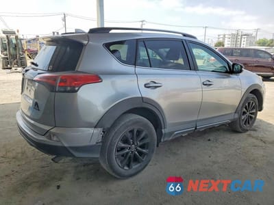 Trzecie zdjęcie samochodu z tyłu: 2018 TOYOTA RAV4 ADVENTURE VIN:2T3RFREV8JW730458 - miniatura