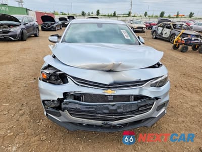 Piąte zdjęcie samochodu w środku: 2017 CHEVROLET MALIBU LT VIN:1G1ZE5ST1HF144719 - miniatura