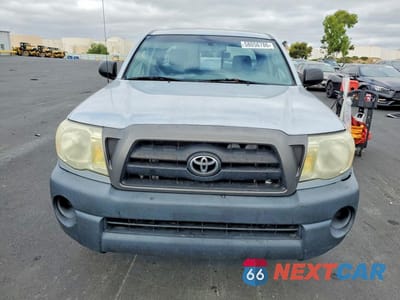 Piąte zdjęcie samochodu w środku: 2005 TOYOTA TACOMA ACCESS CAB VIN:5TETX22N15Z079313 - miniatura