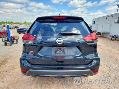 Zdjęcie 6 z 13 samochodu: 2018 NISSAN ROGUE SV VIN:5N1AT2MT1JC748473 - miniatura
