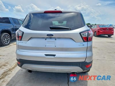 Zdjęcie 6 z 13 samochodu: 2018 FORD ESCAPE SE VIN:1FMCU9GD7JUA72821 - miniatura