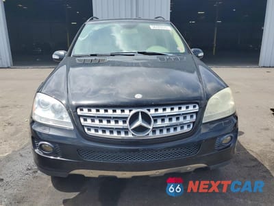 Piąte zdjęcie samochodu w środku: 2008 MERCEDES-BENZ ML 350 VIN:4JGBB86E58A423369 - miniatura