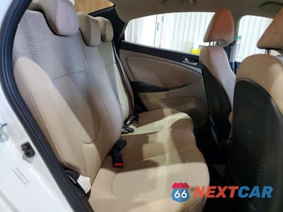 Zdjęcie 10 z 12 samochodu: 2016 HYUNDAI ACCENT SE VIN:KMHCT4AE7GU131558 - miniatura