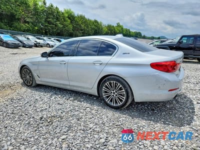 Drugie zdjęcie samochodu z przodu: 2019 BMW 530E VIN:WBAJA9C53KB393641 - miniatura