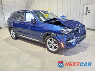 Czwarte zdjęcie samochodu z boku: 2018 BMW X3 XDRIVE30I VIN:5UXTR9C55JLD74149 - miniatura