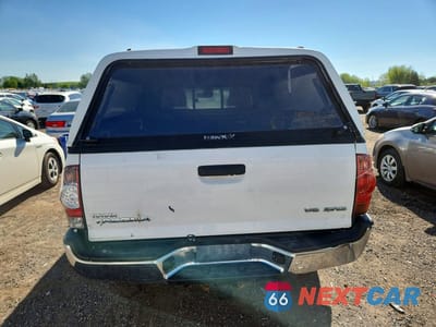 Zdjęcie 6 z 12 samochodu: 2015 TOYOTA TACOMA V6 VIN:5TFUU4EN4FX112429 - miniatura