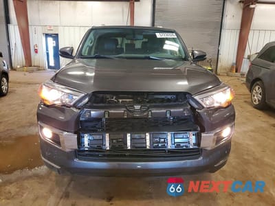Piąte zdjęcie samochodu w środku: 2016 TOYOTA 4RUNNER LIMITED VIN:JTEBU5JR6G5298148 - miniatura