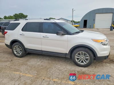 Czwarte zdjęcie samochodu z boku: 2014 FORD EXPLORER XLT VIN:1FM5K7D85EGA13085 - miniatura