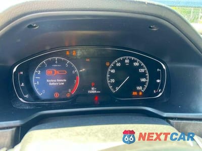 Piąte zdjęcie samochodu w środku: 2018 HONDA ACCORD TOURING VIN:1HGCV1F97JA085040 - miniatura