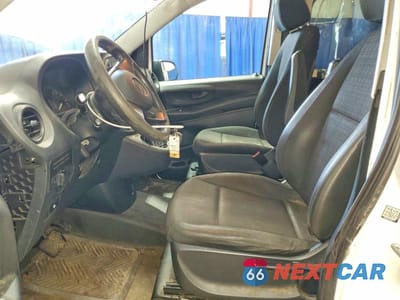 Zdjęcie 7 z 13 samochodu: 2016 MERCEDES-BENZ METRIS VIN:WD3PG2EA6G3165870 - miniatura