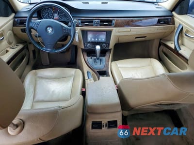 Zdjęcie 8 z 13 samochodu: 2009 BMW 328 I VIN:WBAPH73539A173474 - miniatura