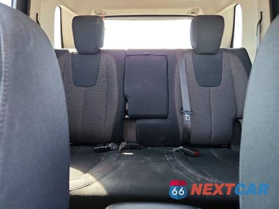 Zdjęcie 10 z 13 samochodu: 2016 GMC TERRAIN SLE VIN:2GKALMEK4G6300496 - miniatura
