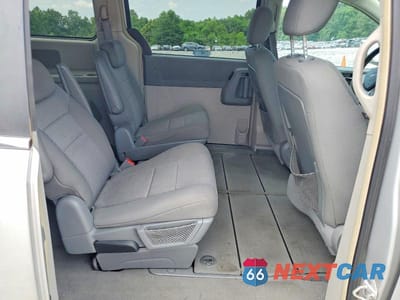Zdjęcie 11 z 13 samochodu: 2009 CHRYSLER TOWN & COUNTRY LX VIN:2A8HR44E69R526800 - miniatura