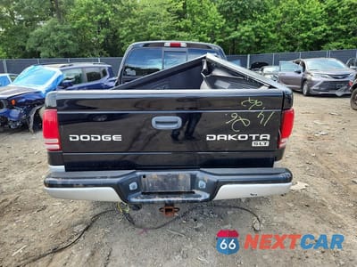 Zdjęcie 6 z 12 samochodu: 2003 DODGE DAKOTA QUAD SLT VIN:1D7HG48N03S308614 - miniatura