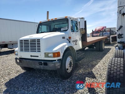 1999 INTERNATIONAL 4000 4700 1HTSCAAL6XH606142 - główne zdjęcie licytacji z USA - miniatura