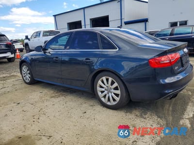 Drugie zdjęcie samochodu z przodu: 2015 AUDI A4 PREMIUM VIN:WAUBFAFL4FN003443 - miniatura