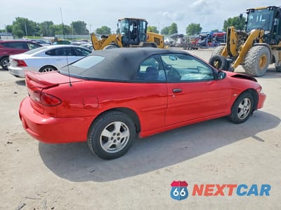 Trzecie zdjęcie samochodu z tyłu: 2000 CHEVROLET CAVALIER Z24 VIN:4G1JF32T2YB901616 - miniatura