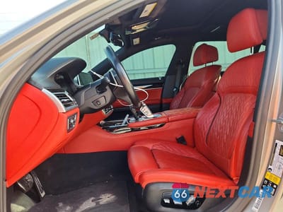 Zdjęcie 7 z 13 samochodu: 2022 BMW 750 XI VIN:WBA7U2C03NCJ48155 - miniatura