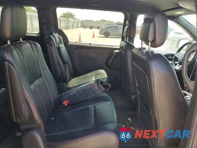 Zdjęcie 11 z 13 samochodu: 2019 DODGE GRAND CARAVAN GT VIN:2C4RDGEG3KR658964 - miniatura