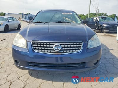 Piąte zdjęcie samochodu w środku: 2005 NISSAN ALTIMA 2.5 VIN:1N4AL11D15N438268 - miniatura