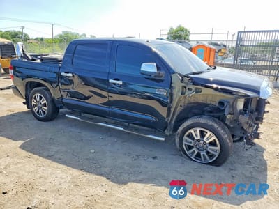 Czwarte zdjęcie samochodu z boku: 2018 TOYOTA TUNDRA 1794 EDITION VIN:5TFAY5F17JX730751 - miniatura