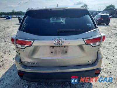 Zdjęcie 6 z 13 samochodu: 2014 TOYOTA HIGHLANDER XLE VIN:5TDKKRFH2ES011154 - miniatura