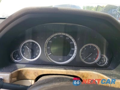Zdjęcie 9 z 12 samochodu: 2011 MERCEDES-BENZ E 350 BLUETEC VIN:WDDHF2EB5BA298622 - miniatura