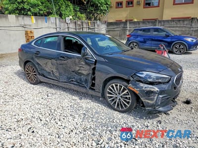 Czwarte zdjęcie samochodu z boku: 2022 BMW 228XI VIN:WBA73AK01N7L17015 - miniatura