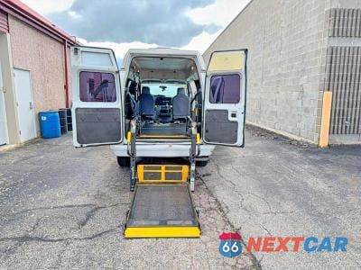 Zdjęcie 9 z 14 samochodu: 2014 FORD ECONOLINE E250 VAN VIN:1FTNE2EW0EDB18825 - miniatura