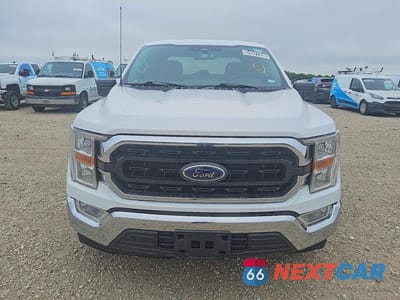 Piąte zdjęcie samochodu w środku: 2021 FORD F150 SUPERCREW VIN:1FTEW1CB9MKE66091 - miniatura