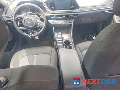 Zdjęcie 8 z 12 samochodu: 2021 HYUNDAI SONATA SE VIN:5NPEG4JA3MH128256 - miniatura