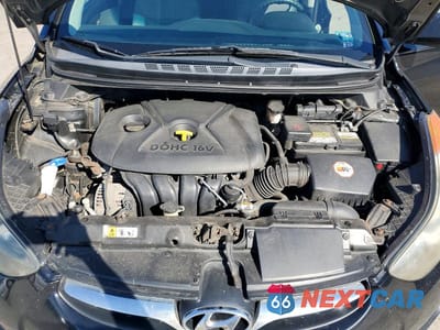 Zdjęcie 11 z 12 samochodu: 2013 HYUNDAI ELANTRA GLS VIN:5NPDH4AE3DH429069 - miniatura