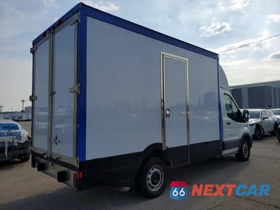 Trzecie zdjęcie samochodu z tyłu: 2020 FORD TRANSIT DELIVERY TRUCK VIN:1FDBW5Z80LKB80372 - miniatura