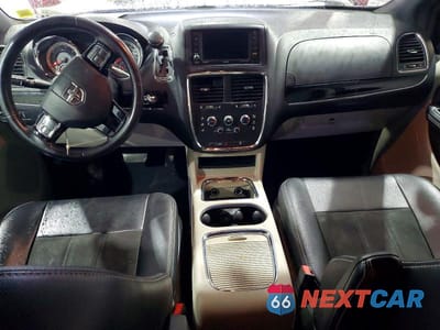 Zdjęcie 8 z 13 samochodu: 2019 DODGE GRAND CARAVAN SXT VIN:2C4RDGCGXKR542115 - miniatura