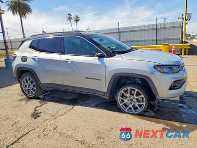 Czwarte zdjęcie samochodu z boku: 2025 JEEP COMPASS LIMITED VIN:3C4NJDCN9ST505042 - miniatura