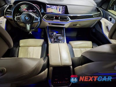 Zdjęcie 8 z 13 samochodu: 2019 BMW X7 XDRIVE40I VIN:5UXCW2C50KLB43760 - miniatura