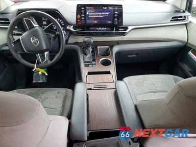Zdjęcie 8 z 14 samochodu: 2021 TOYOTA SIENNA LE VIN:5TDKRKEC5MS042986 - miniatura