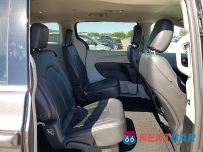 Zdjęcie 11 z 13 samochodu: 2017 CHRYSLER PACIFICA TOURING L VIN:2C4RC1BG2HR526095 - miniatura