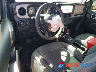 Zdjęcie 8 z 12 samochodu: 2025 JEEP GLADIATOR SPORT VIN:1C6PJTAG6SL533097 - miniatura