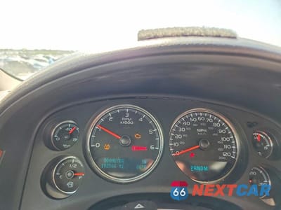 Zdjęcie 9 z 13 samochodu: 2011 CHEVROLET SUBURBAN K1500 LS VIN:1GNSKHE39BR279085 - miniatura
