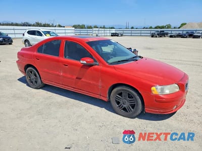 Czwarte zdjęcie samochodu z boku: 2007 VOLVO S60 2.5T VIN:YV1RS592472620006 - miniatura