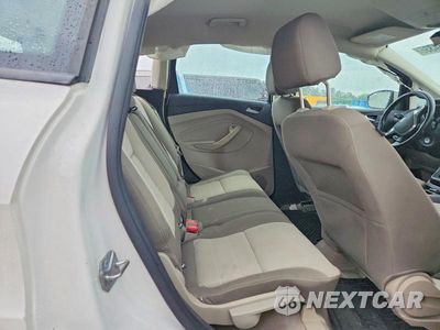 Zdjęcie 10 z 13 samochodu: 2014 FORD C-MAX SE VIN:1FADP5AU6EL511221 - miniatura